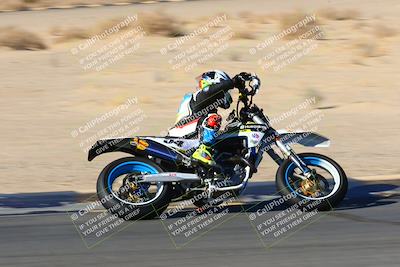 media/Jan-09-2022-SoCal Trackdays (Sun) [[2b1fec8404]]/Turn 8 (1045am)/